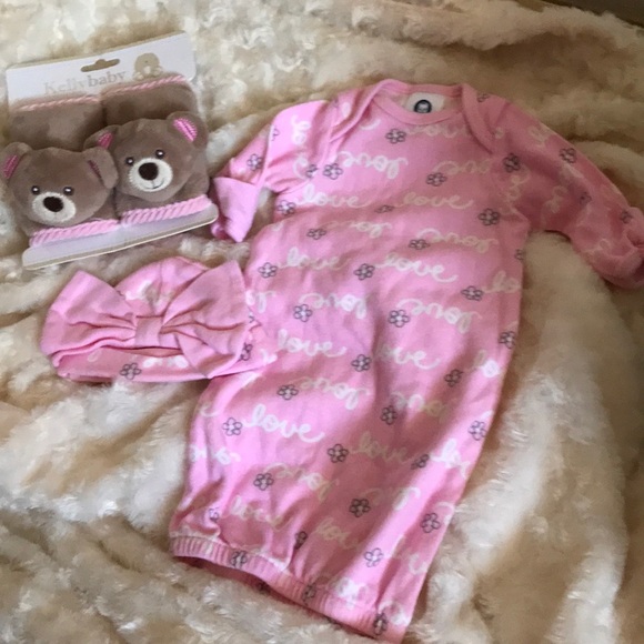 6 Piece Baby Preemie Girl Pink Love Set - Picture 5 of 8